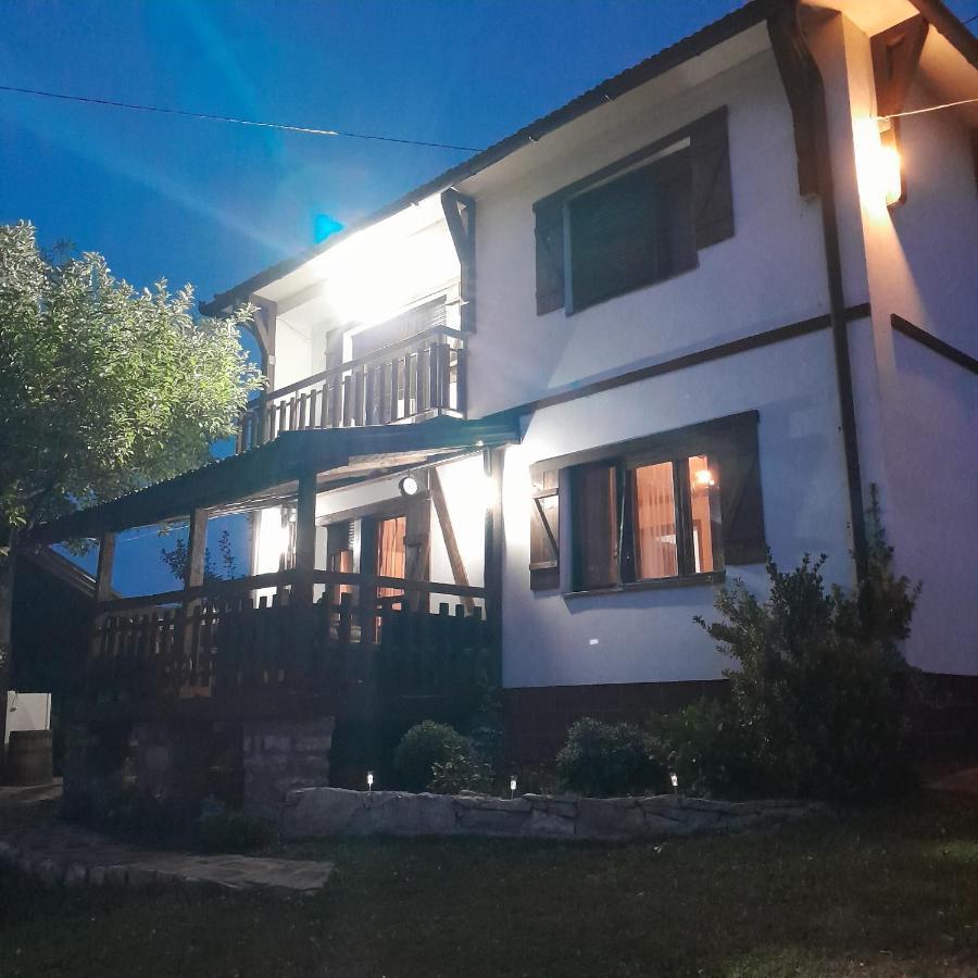 Vikendica I Vajat Vrbica Ferienhaus Kalesija